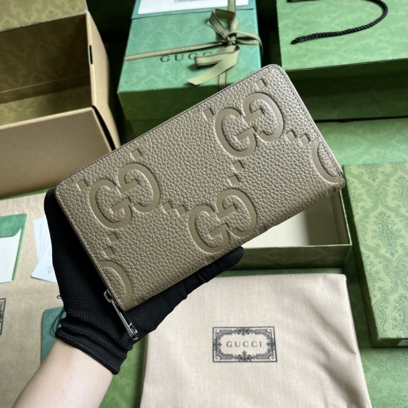 G*u*i wallets & purse